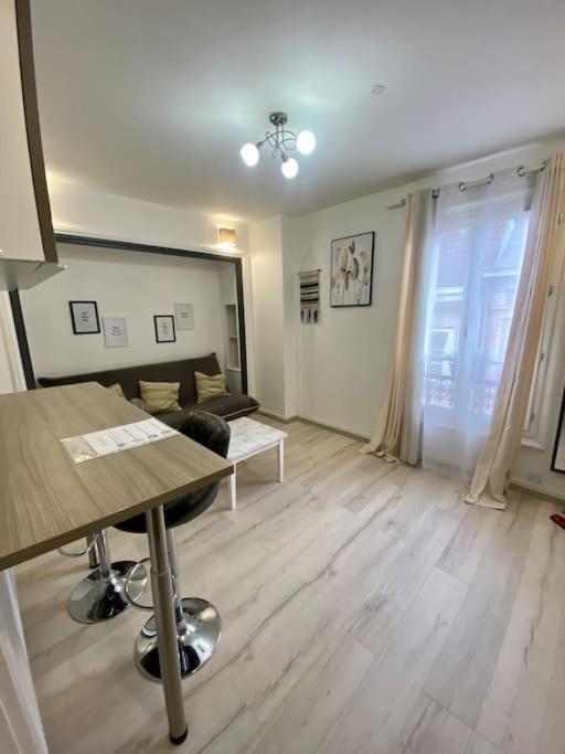 Jeanne D'Arc Apartment Rouen Exterior foto